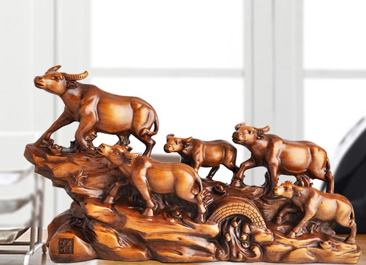 Tượng đ&agrave;n Tr&acirc;u Phong Thủy