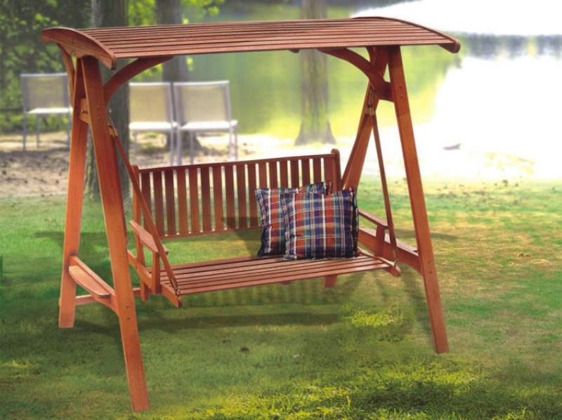 Ghế x&iacute;ch đu gỗ đẹp s&acirc;n vườn ngo&agrave;i trời